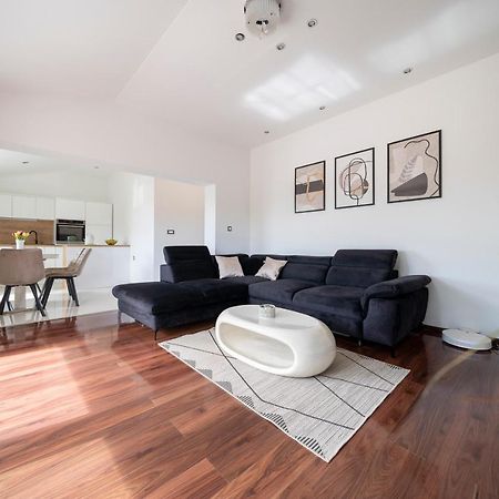 Apartment Absolute Gray Ζαντάρ Εξωτερικό φωτογραφία
